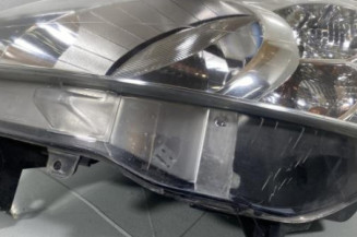 Optique avant principal gauche (feux)(phare) PEUGEOT PARTNER 2 Photo n°1