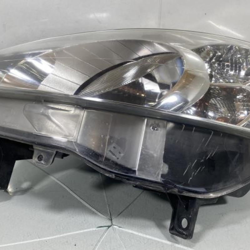 Optique avant principal gauche (feux)(phare) PEUGEOT PARTNER 2 Photo n°1