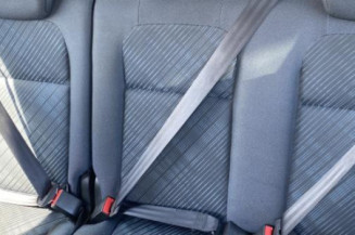 Attache ceinture arriere gauche PEUGEOT PARTNER 2