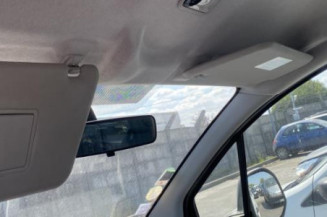 Attache ceinture arriere gauche PEUGEOT PARTNER 2