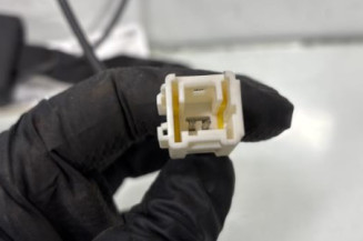 Attache ceinture avant gauche PEUGEOT PARTNER 2