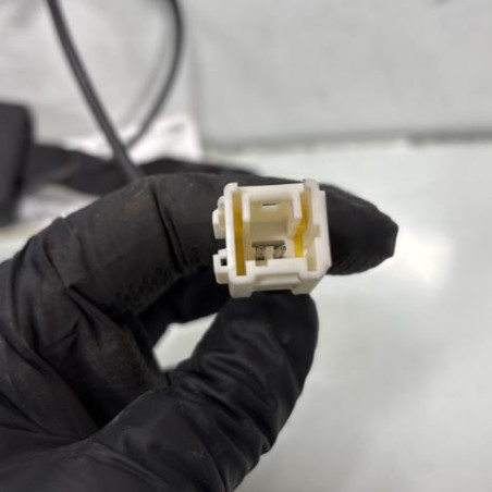 Attache ceinture avant gauche PEUGEOT PARTNER 2