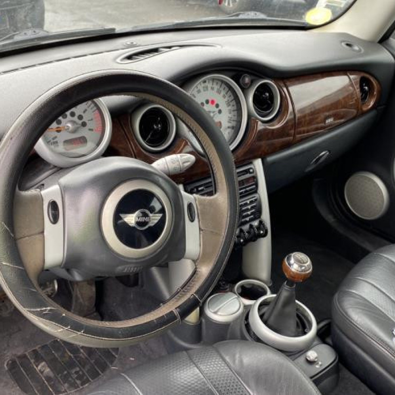 Poignee interieur avant gauche MINI MINI 1 R50/R53 Photo n°17