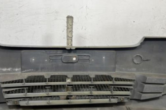 Pare choc avant RENAULT TRAFIC 2
