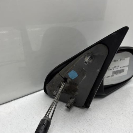 Retroviseur droit CITROEN SAXO