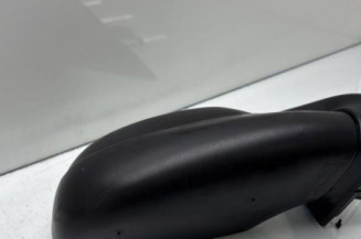 Retroviseur droit CITROEN SAXO