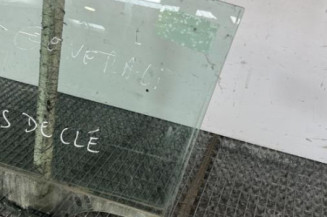 Vitre arriere gauche VOLKSWAGEN GOLF 7