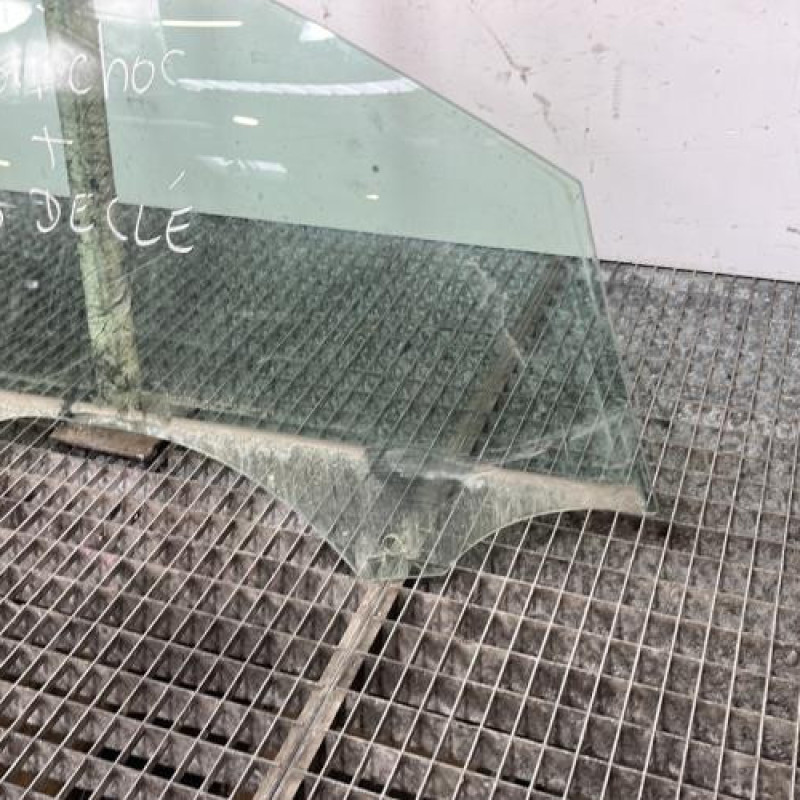 Vitre avant droit VOLKSWAGEN GOLF 7 Photo n°2