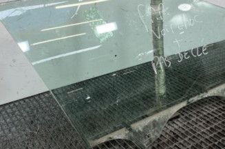 Vitre avant droit VOLKSWAGEN GOLF 7