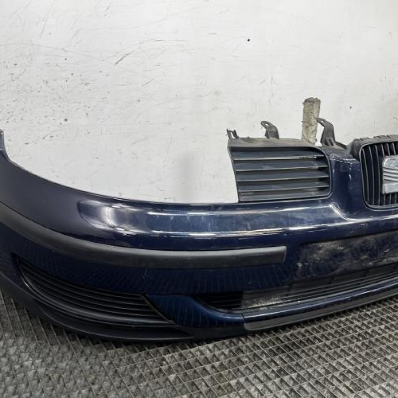 Pare choc avant SEAT TOLEDO 2 Photo n°2