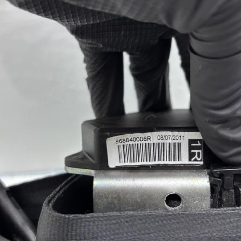 Pretensionneur de ceinture avant droit RENAULT LAGUNA 3 Photo n°3