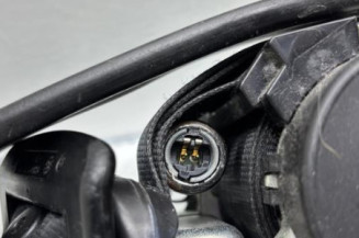 Pretensionneur de ceinture avant gauche RENAULT LAGUNA 3