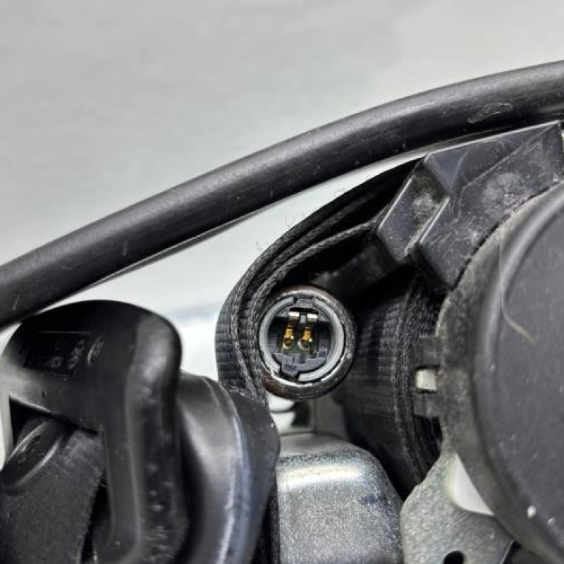 Pretensionneur de ceinture avant gauche RENAULT LAGUNA 3 Photo n°3