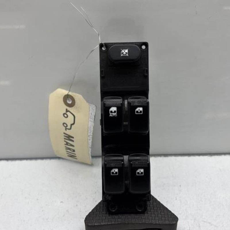 Interrupteur de leve vitre avant gauche HYUNDAI I 10 1 Photo n°1