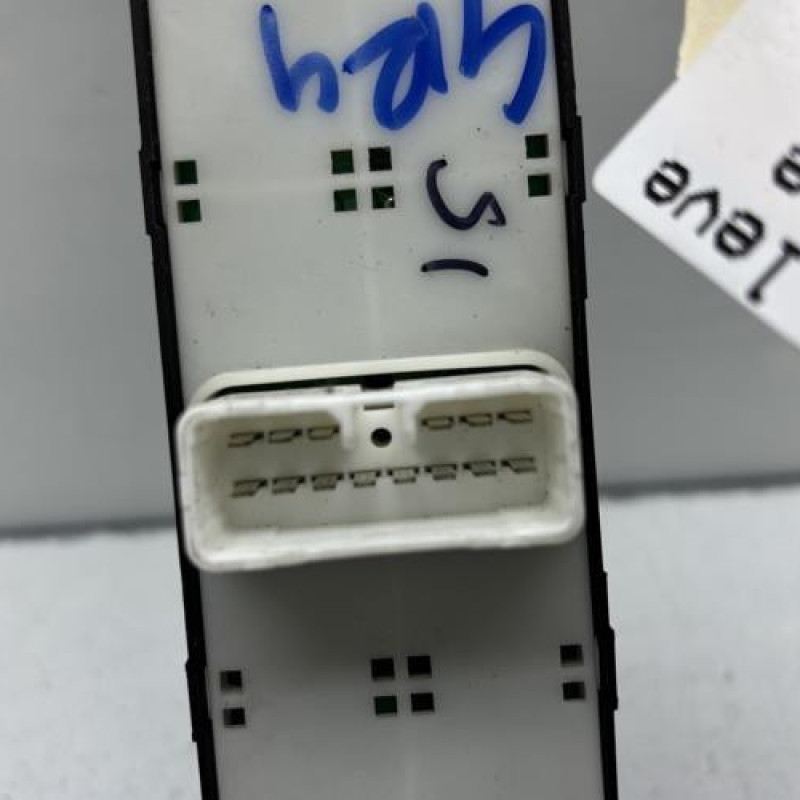 Interrupteur de leve vitre avant gauche HYUNDAI I 10 1 Photo n°7