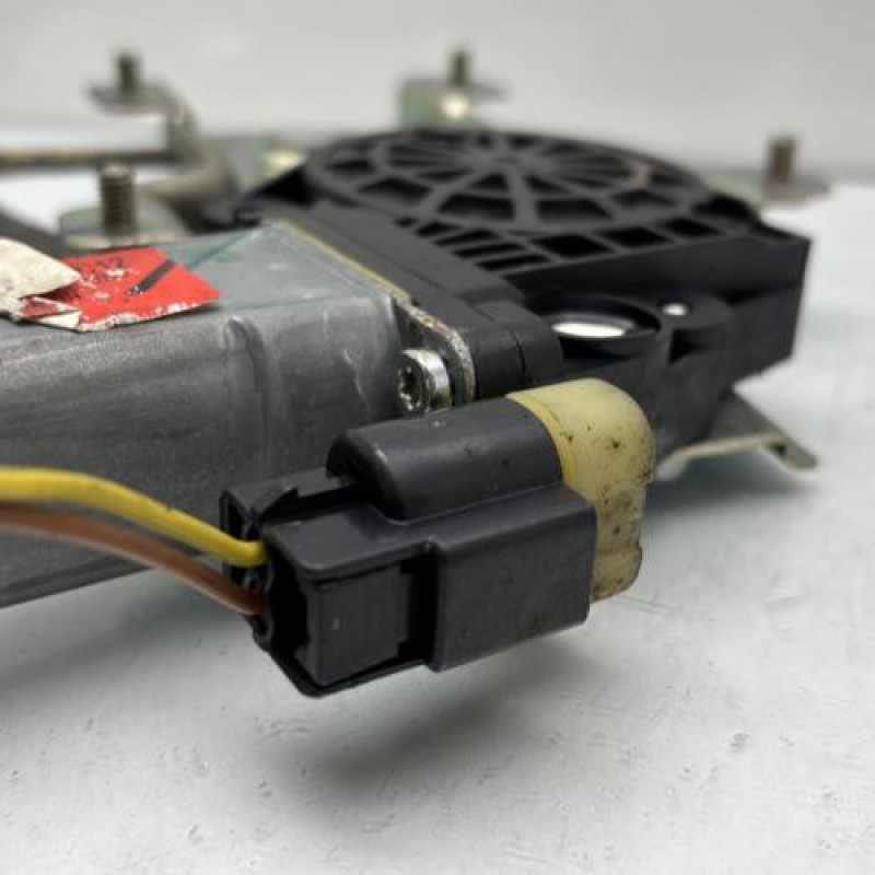 Leve vitre electrique arriere droit HYUNDAI I 10 1 Photo n°3