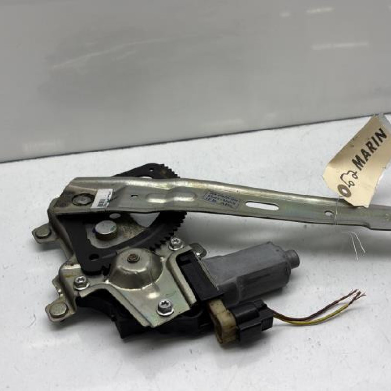 Leve vitre electrique arriere droit HYUNDAI I 10 1 Photo n°4