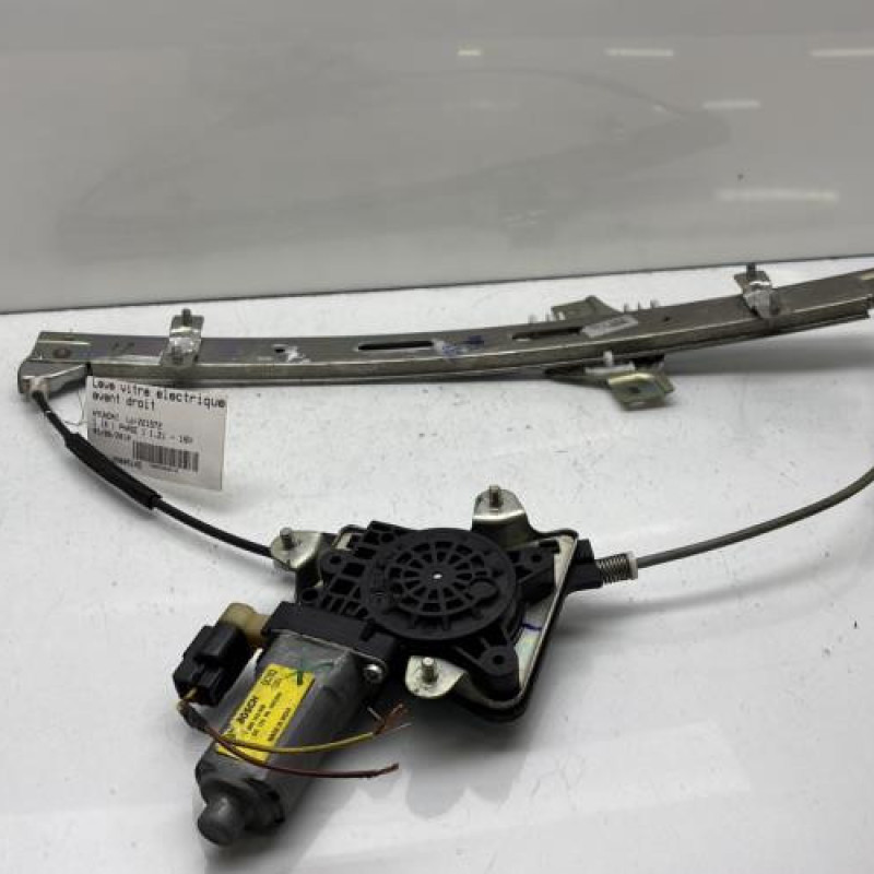 Leve vitre electrique avant droit HYUNDAI I 10 1 Photo n°1