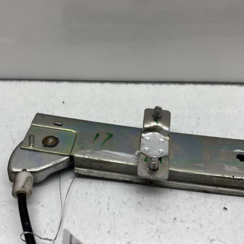 Leve vitre electrique avant droit HYUNDAI I 10 1 Photo n°2