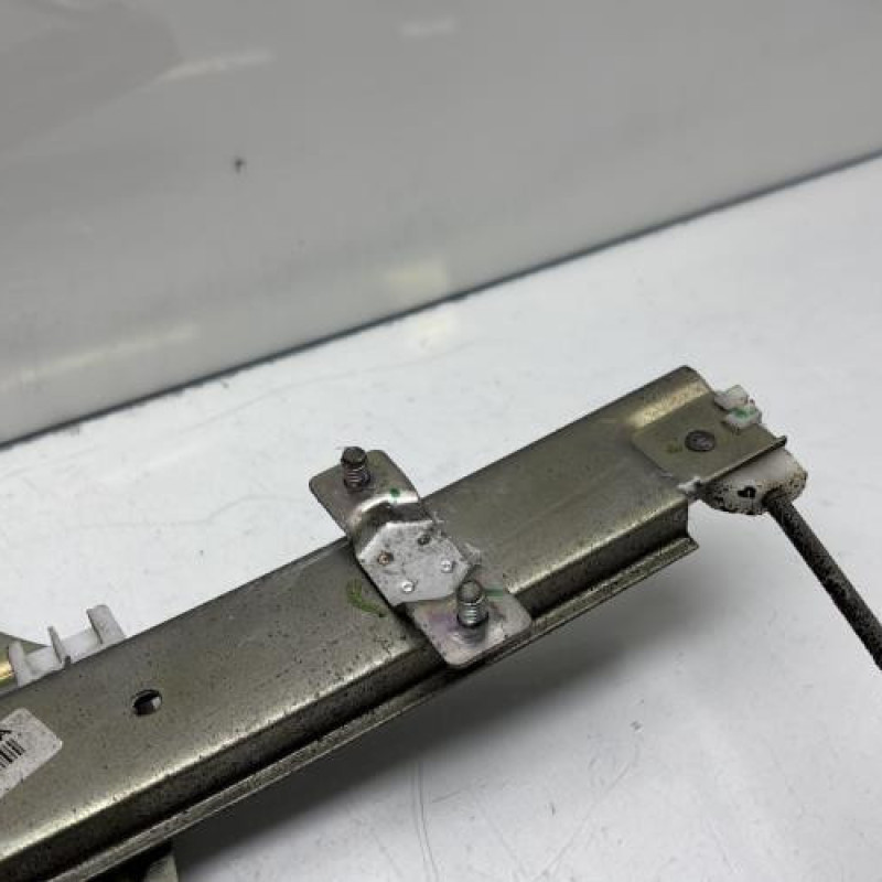 Leve vitre electrique avant droit HYUNDAI I 10 1 Photo n°3