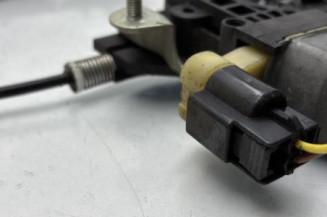 Leve vitre electrique avant droit HYUNDAI I 10 1