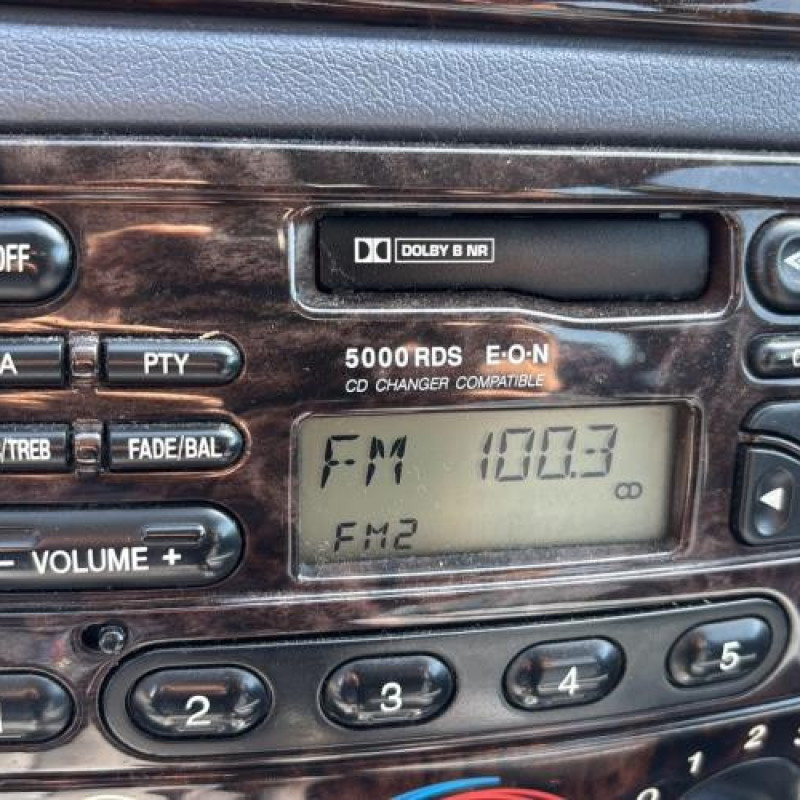 Neiman FORD FIESTA 4 Photo n°19