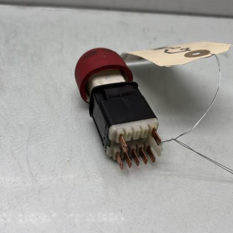 Bouton de warning RENAULT TWINGO 1 Photo n°2