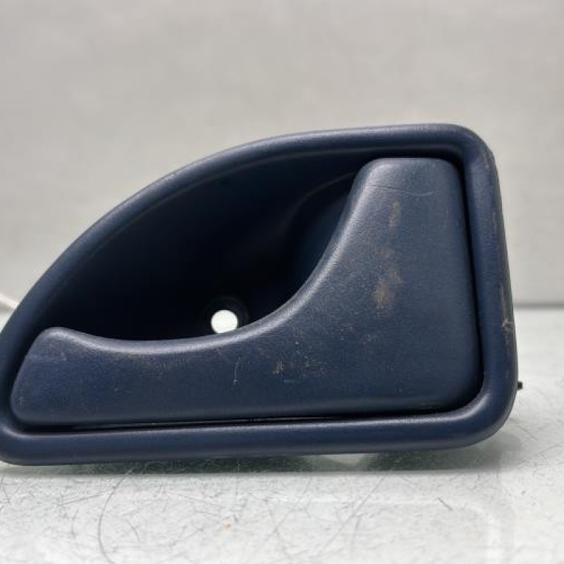 Poignee interieur avant droit RENAULT TWINGO 1 Photo n°1