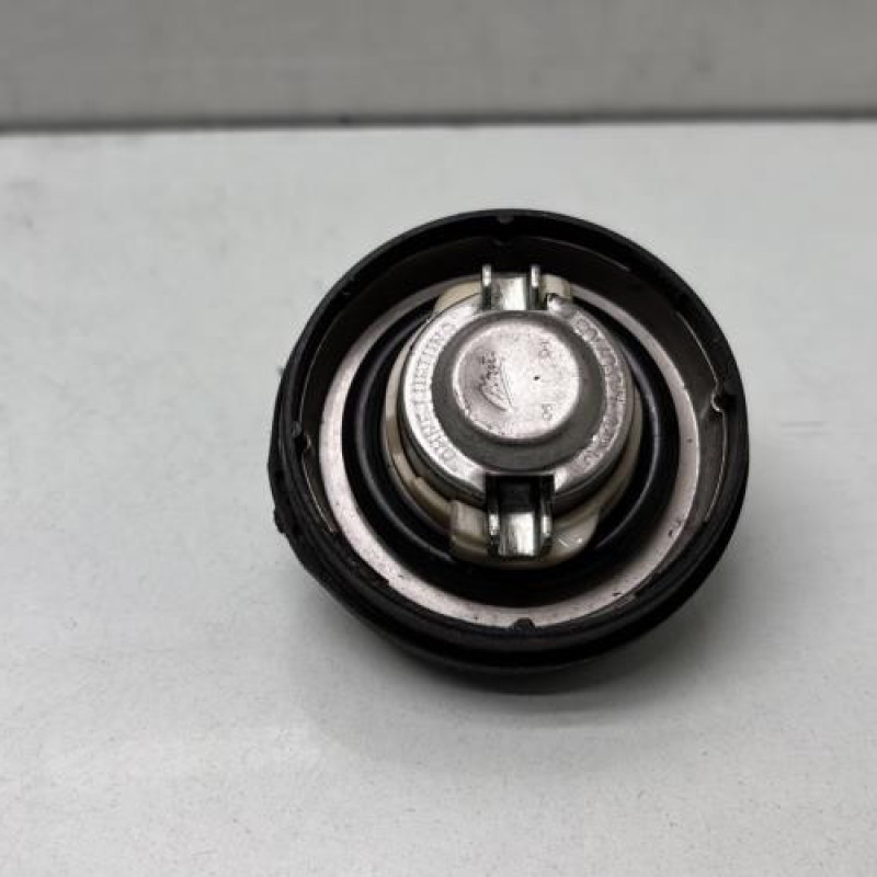 Bouchon de carburant MERCEDES CLASSE A 169 Photo n°2
