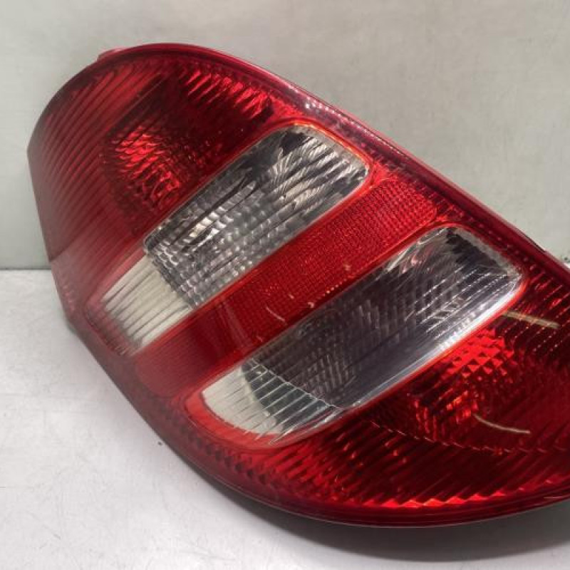 Feu arriere principal gauche (feux) MERCEDES CLASSE A 169 Photo n°1