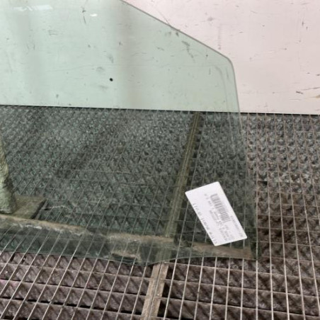 Vitre avant droit MERCEDES CLASSE A 169