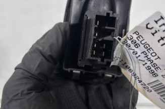 Interrupteur de leve vitre avant droit PEUGEOT 306