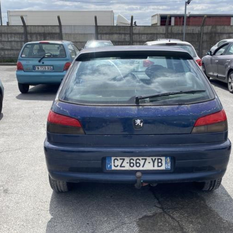 Interrupteur de leve vitre avant droit PEUGEOT 306 Photo n°10