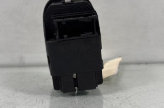 Interrupteur de leve vitre avant gauche PEUGEOT 306