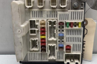 Boitier UPC RENAULT SCENIC 2 Photo n°1