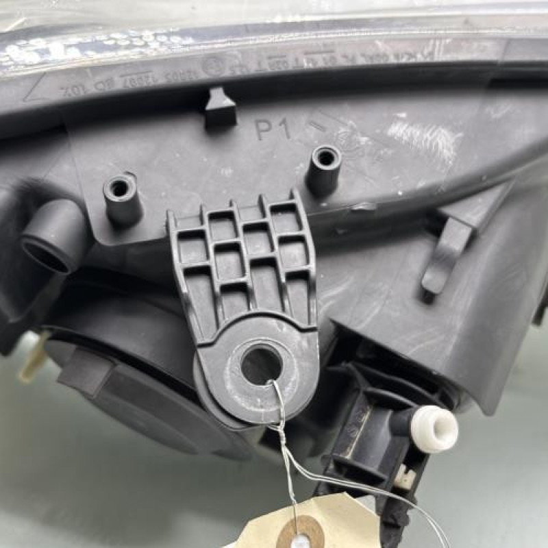 Optique avant principal gauche (feux)(phare) DACIA LOGAN MCV 2 Photo n°4