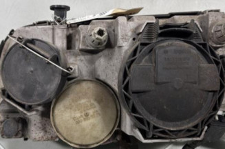 Optique avant principal droit (feux)(phare) MERCEDES CLASSE C 202