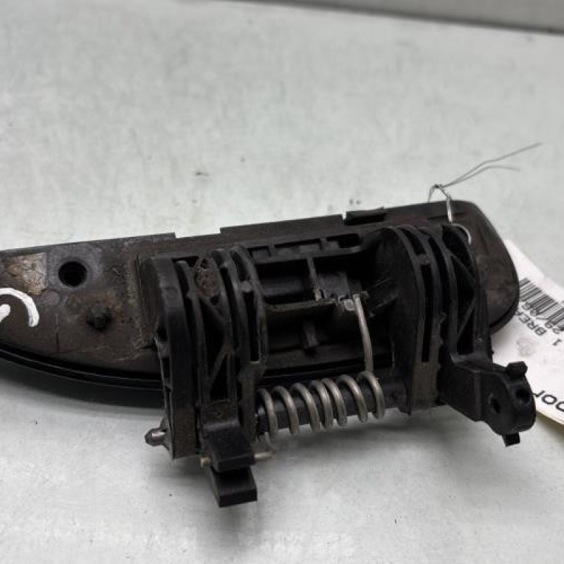 Poignee porte arriere gauche DACIA LOGAN MCV 2 Photo n°2