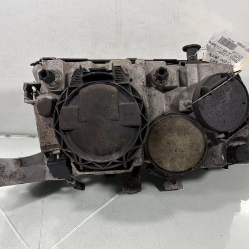 Optique avant principal gauche (feux)(phare) MERCEDES CLASSE C 202 Photo n°5