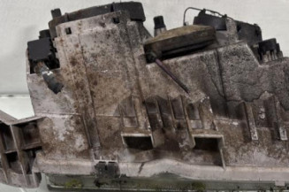 Optique avant principal gauche (feux)(phare) MERCEDES CLASSE C 202