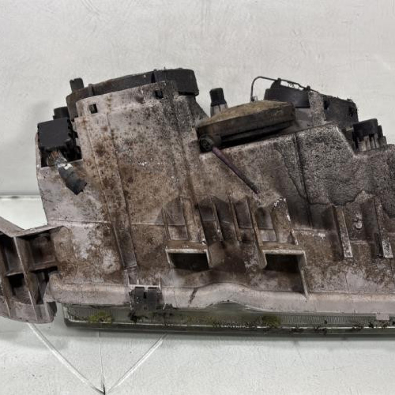 Optique avant principal gauche (feux)(phare) MERCEDES CLASSE C 202 Photo n°7