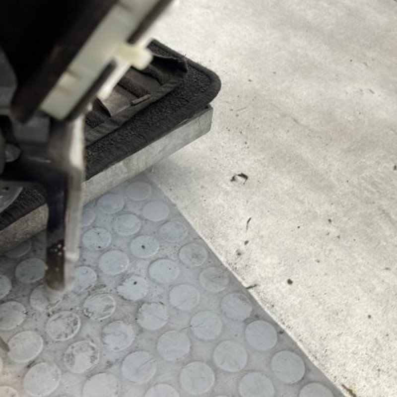 Porte avant droit DACIA LOGAN MCV 2 Photo n°6