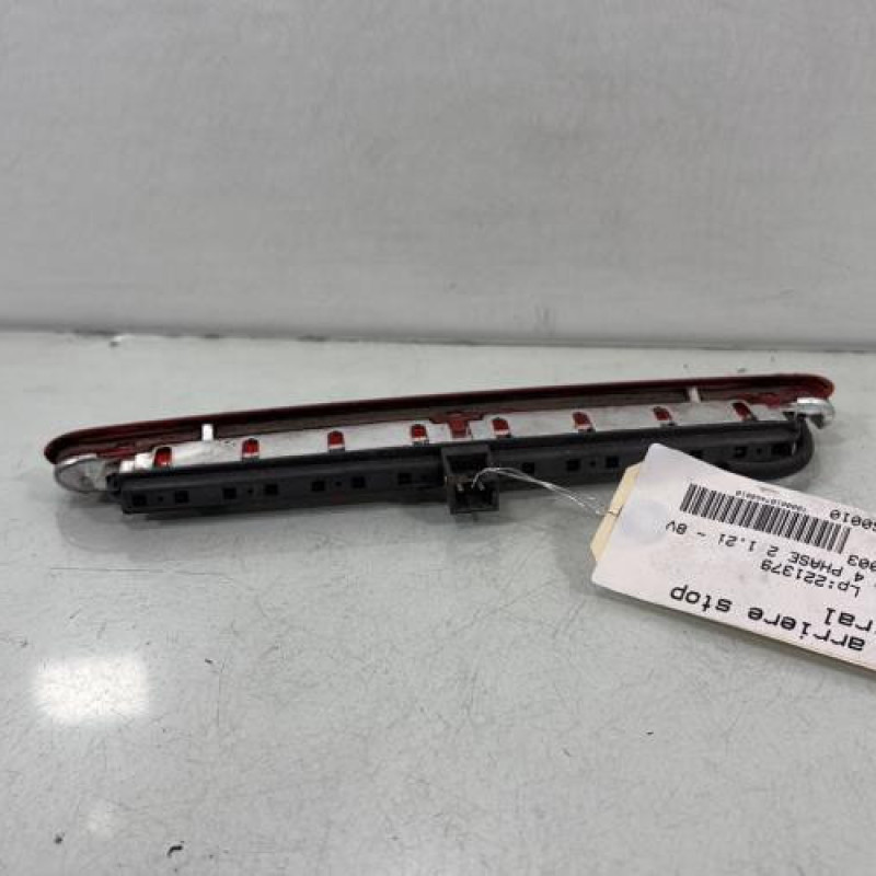 Feu arriere stop central LANCIA YPSILON 4 Photo n°4