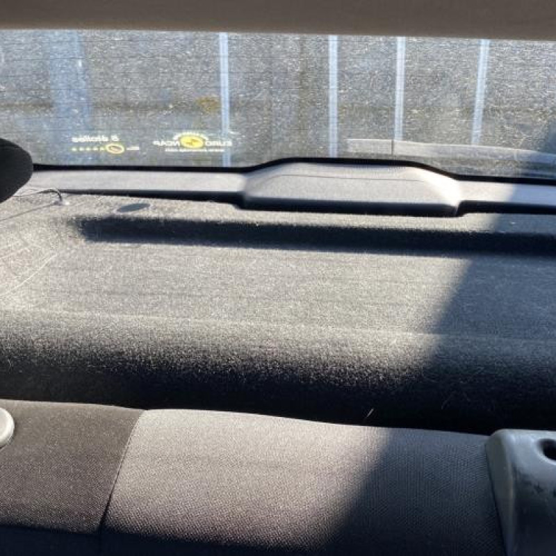 Bouchon de carburant FIAT GRANDE PUNTO Photo n°17