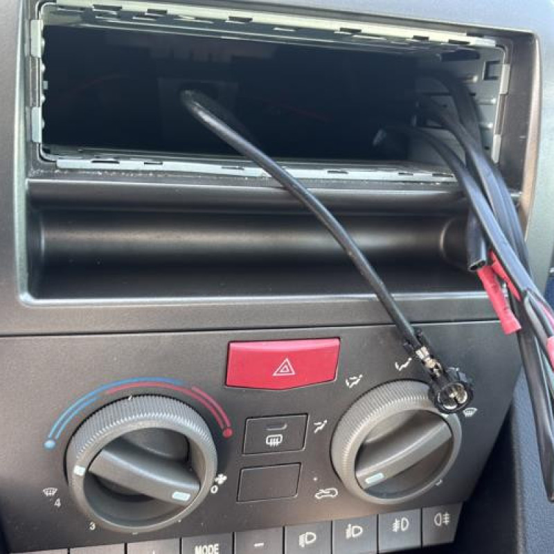 Interrupteur de leve vitre avant gauche LANCIA YPSILON 4 Photo n°18