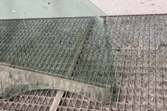 Vitre avant droit DACIA LOGAN MCV 2