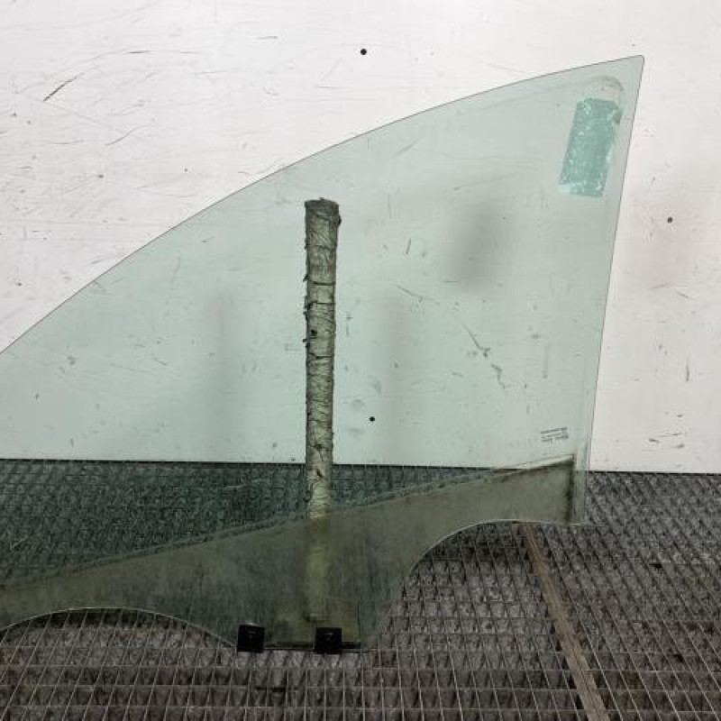 Vitre avant droit DACIA LOGAN MCV 2 Photo n°4