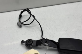 Attache ceinture avant gauche FIAT GRANDE PUNTO Photo n°1