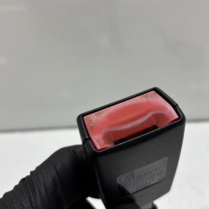 Attache ceinture avant gauche FIAT GRANDE PUNTO Photo n°4