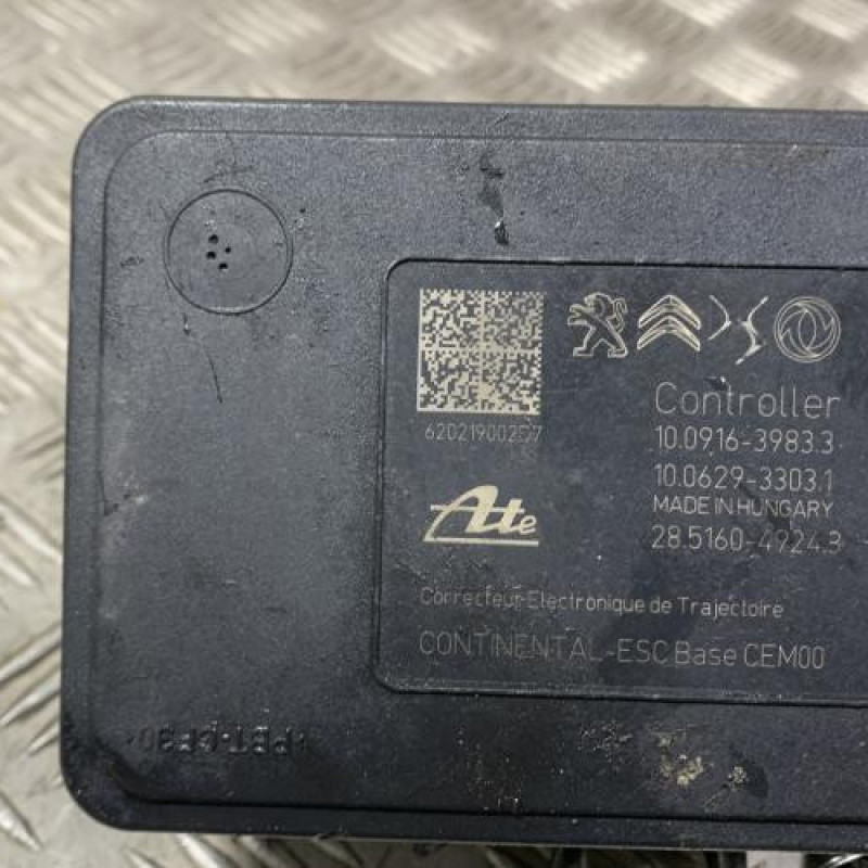 Bloc ABS (freins anti-blocage) PEUGEOT 208 2 Photo n°2